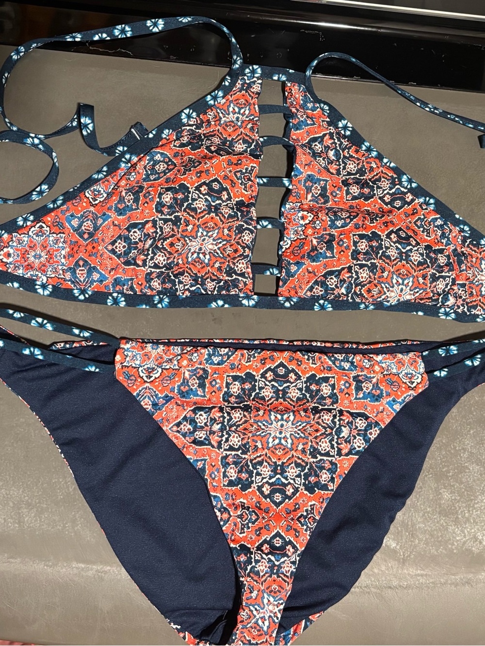Women’s Lucky brand medallion print reversible